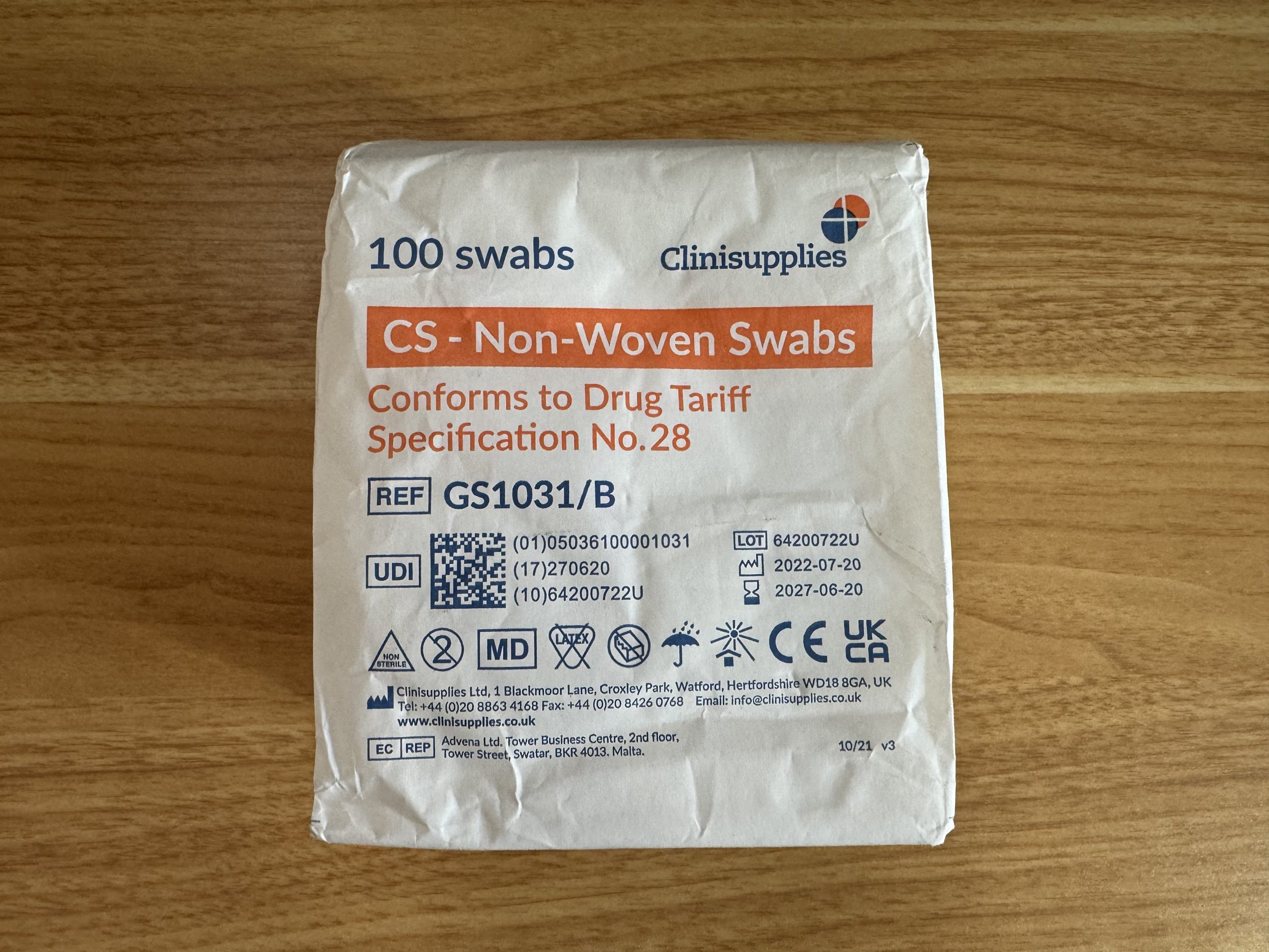 Non-woven, sterile gauze swabs, used during pilonidal sinus aftercare